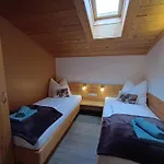 Lejlighed Catrin Mit Sauna Und E-ladestation Ried im Zillertal